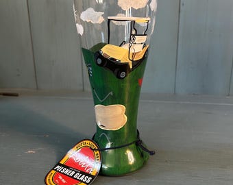 Lolita “19th Hole” Hand Painted Pilsner Glass - Golf Scene (New) | Father’s Day