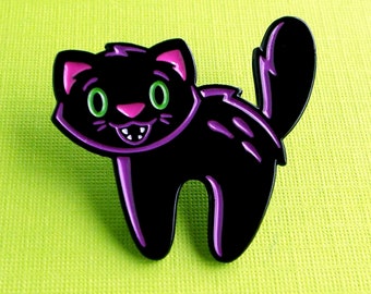 Scaredy Cat Enamel - Lapel Pin - Cat Pin