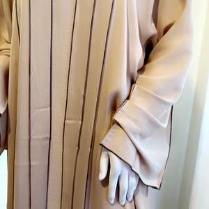 Elegantes Beige Abaya Set 4 Stück, Abaya für Frau dubai, Eid Abayas, Ramadan Abayas Hijab