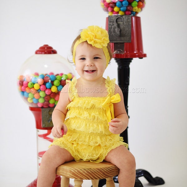 Yellow Lace Romper and Flower Headband,Vintage Yellow Lace Romper,Photo Prop,Pageant Vintage Look,Yellow Bodysuit Baby,Petti Lace Romper Set