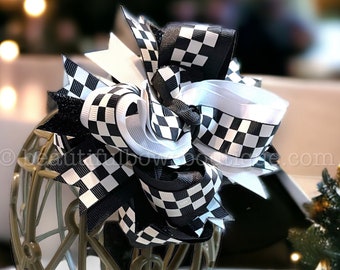 Checkered Flag Bow Racing Checker Flag Black and White Pigtail Hair Bow Racing Fan Hair Bows Custom Car Racing Bows Handmade Girls Bow Clip