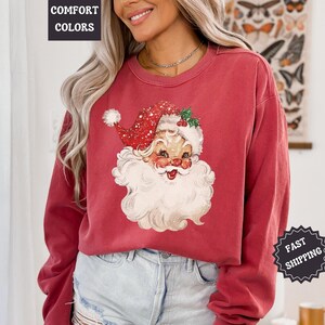 Retro Santa Shirt Comfort Colors Holiday Sweatshirt Christmas Tee Women&#39;s Holiday Sweater Retro Santa Tshirt Coquette Santa Tee Gift for Her