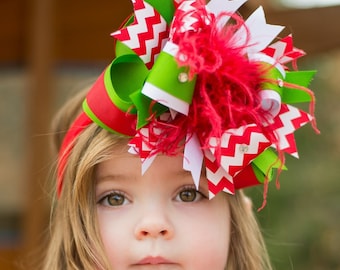 Christmas Hair Bow, Holiday hairbow, Candy Cane Stripe Bow, Christmas Baby Bow, Red and Green Bow, Baby Girl Hair Bow Stocking Stuffer