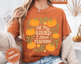 Funny Pumpkin Teacher Shirt, Fall Teacher Shirt Comfort Colors, Cute Autumn Teacher Tee, Halloween Teacher Shirt Team Teacher Fall Gift Tee