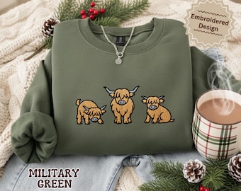 Embroidered Highland Cow Sweatshirt, Cozy Farm Animal Gift for Women, Rustic Country Cow Mom Crewneck, Cute Western Cow Lover Sweater Gift