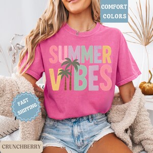 Summer Vibes Comfort Colors Shirt, Retro Summer Tee Beach Trip Shirt for Women Girls Trip Shirt Bright Vacation Shirt Fun Summer Graphic Tee