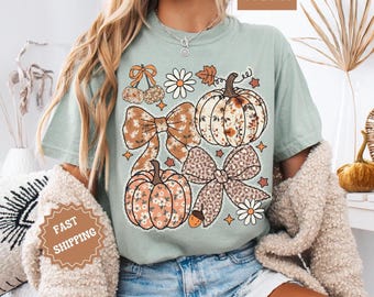 Leopard Bow Pumpkin Shirt, Floral Fall Comfort Colors Tee Trendy Retro Autumn Shirt Cozy Thanksgiving Outfit Cute Fall Graphic Tee Plus Size