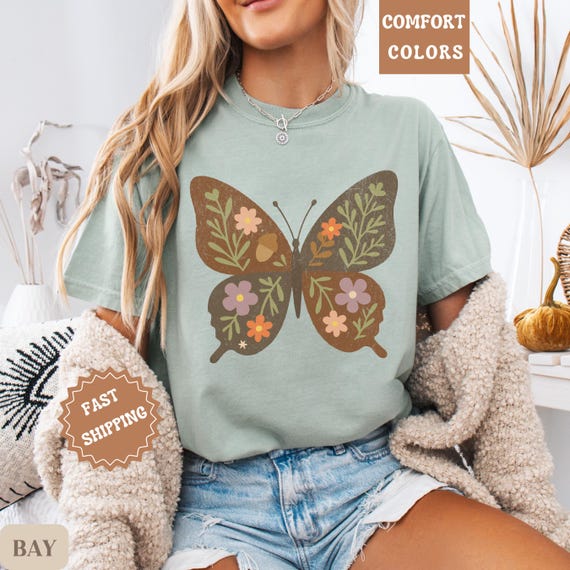 Comfort Colors Boho Butterfly Tee, Nature Lover Shirt, Plant Mom Gift, Minimalist Aesthetic Top, Botanical Graphic Tee, Everyday Outfit Tee