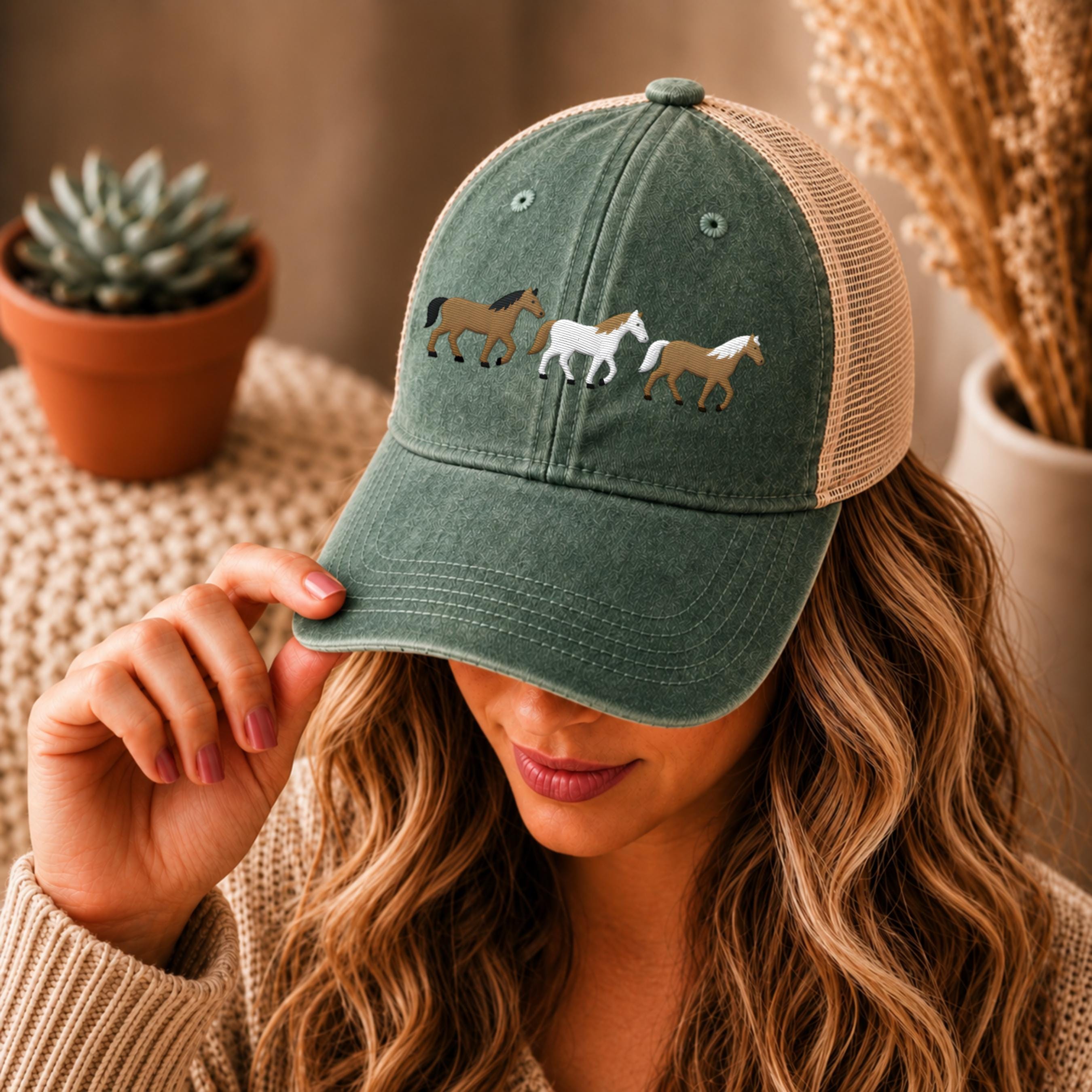 Embroidered Horse Hat for Women, Horse Girl Baseball Cap  display picture 2