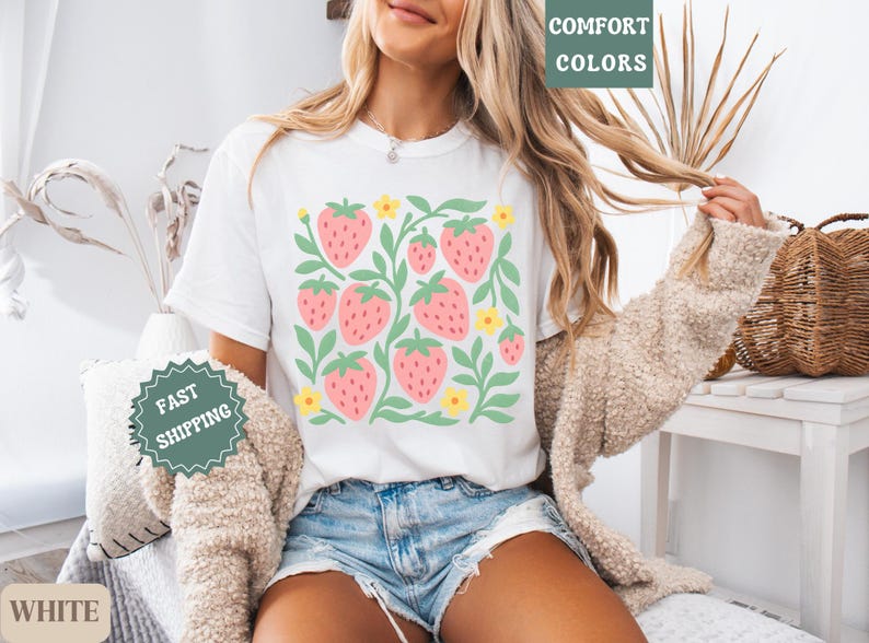 Strawberry Comfort Colors Shirt Fruit Graphic Tee Cottagecore T-Shirt Farmers Market Top Garden Girl Tee Strawberry Festival Shirt Gift White