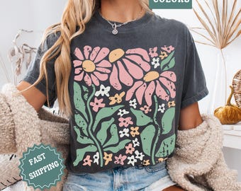 Boho Daisy Flower Tee, Comfort Colors Botanical Tee, Wildflower Shirt, Retro Floral T-Shirt, Plant Shirt, Gardener Shirt, Trendy Gift