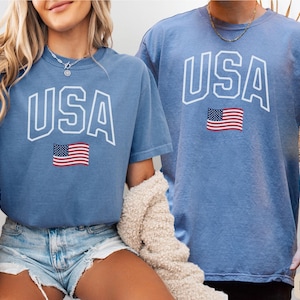 USA Comfort Colors Shirt, Matching 4th of July Outfit, Group or Family Tees College Font Patriotic Shirt Retro Flag Graphic Tee Unisex Shirt