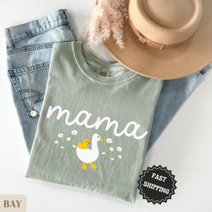 goose mama tee