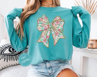 Comfort Colors Coquette Bow Long Sleeve Shirt, Floral Bow Tee, Soft Girl Era Aesthetic, Preppy Girly Gift Top, Cozy Fall Women’s Clothing