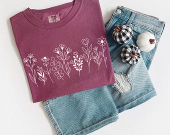 Comfort Colors® Wildflower Shirt Floral Cottagecore Shirt Botanical Shirt Flower Shirt Nature Shirt, Wildflower Tshirt Wild Flower Shirt