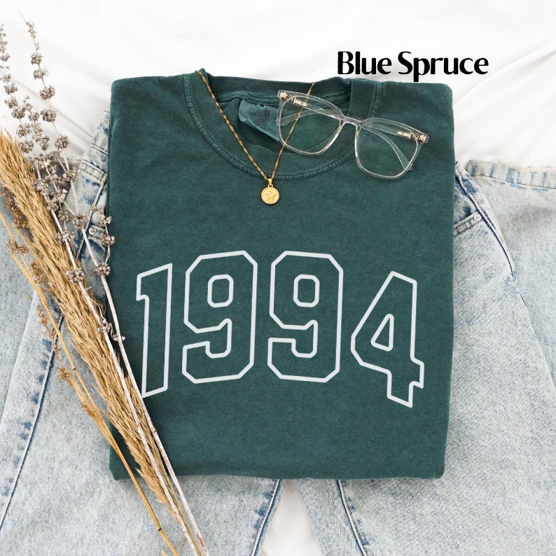 Custom College Style Unisex Shirt 1994 T-shirt 30th Birthday Tee