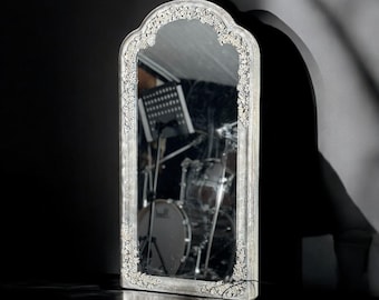 beautiful wall mirror