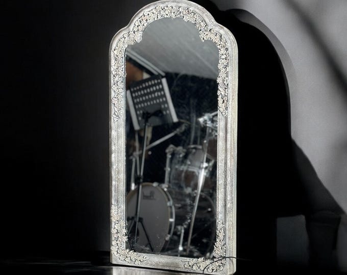 Featured listing image: beautiful wall mirror