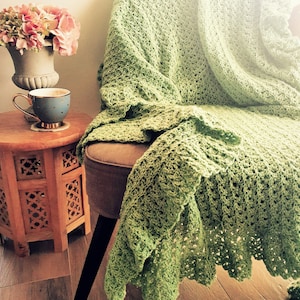 CROCHET PATTERN Pastures Green Throw - Make to Any Size Blanket or Scarf - PDF Download