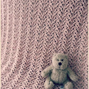 CROCHET PATTERN Knit-Look Lace Baby Blanket - PDF Download