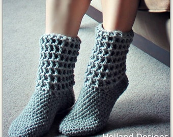 CROCHET PATTERN Ladies Waffle Boots - Slippers - All Sizes - PDF Download