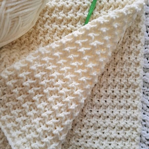 CROCHET PATTERN One Stitch Wonder - Stitch Tutorial - Make Blanket or Scarf of Any Size - PDF Download