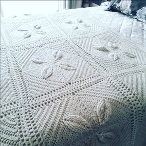 CROCHET PATTERN Apple Leaf Afghan - PDF Download