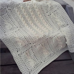 CROCHET PATTERN Bunny Cable Blanket - PDF Download