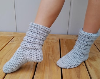 CROCHET PATTERN Ladies Slouch Boots - All Sizes - PDF Download