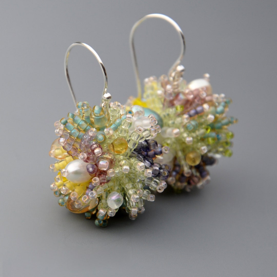 Tutorial Beaded Earrings. Beaded Bead DIY. Full Explanation. Step by ...
