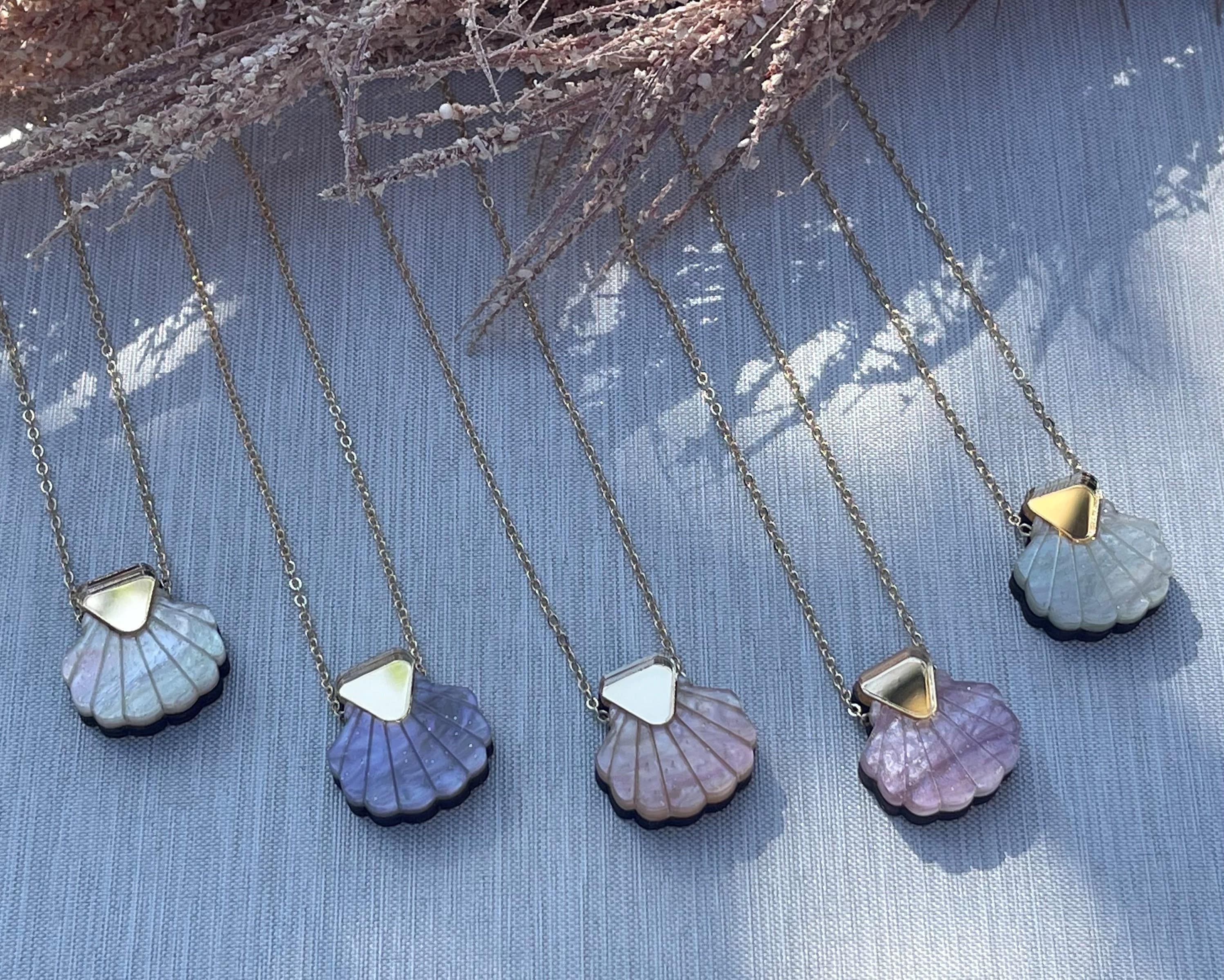 Basic outlet shell necklace