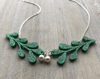 LIMITED EDITION-  Festive, Mistletoe Necklace,Christmas Necklace, christmas jewelry,christmas jewellery, acrylic and pearl necklace.