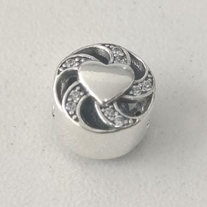 Pandora ribbon heart charm best sale