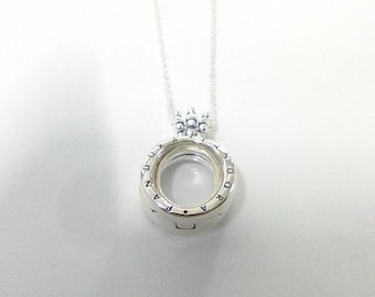 Collar con medallón de plata Pandora con forma de corona de 60 cm
