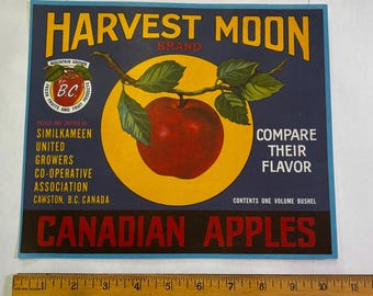 Vintage Harvest Moon Canadian Apples Crate Label - Cawston BC 1940s Lithograph Graphic Art