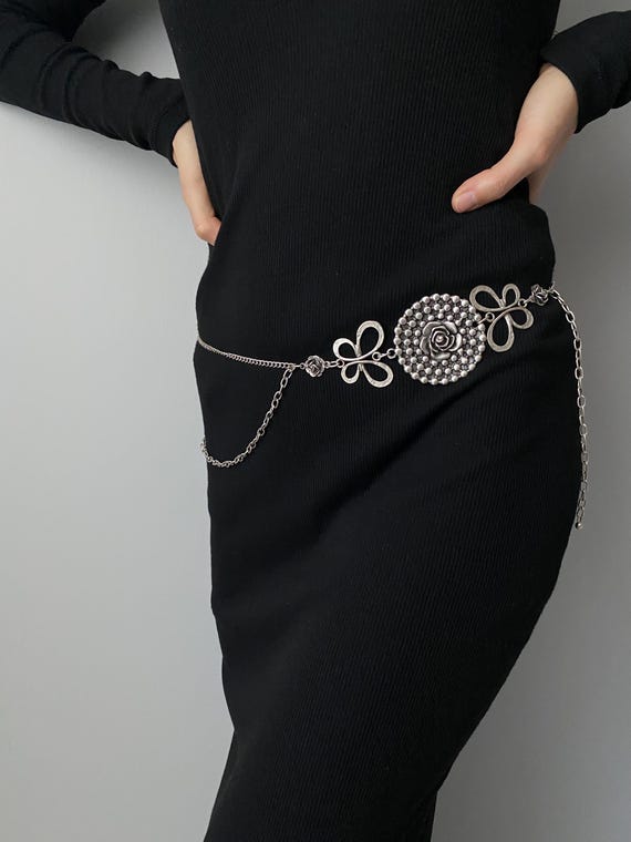Silver Chain Belt: Adjustable Floral Waist Jewelry - Etsy display picture 2