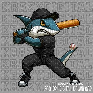 Puede incluir: Ilustración de dibujos animados de un tiburón con uniforme de béisbol, sosteniendo un bate y listo para golpear una pelota. El tiburón lleva gorra, uniforme y zapatos negros. La imagen incluye el texto "KRAZY DIGITAL 300 DPI DIGITAL DOWNLOAD."