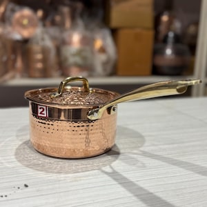 Handcrafted Copper Saucepan with Lid: Non-Toxic Cookware, 1.5L