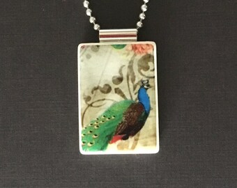 Mahjong Parrot Pendant