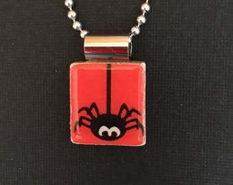 Halloween spider necklace, handmade halloween jewelry, handmade scrabble tile jewelry, spider pendant, halloween gift, cute spider jewelry