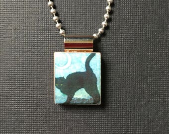 Black cat Jewelry, handmade scrabble tile jewelry, handmade halloween necklace, black cat necklace, scary cat pendant, halloween jewelry