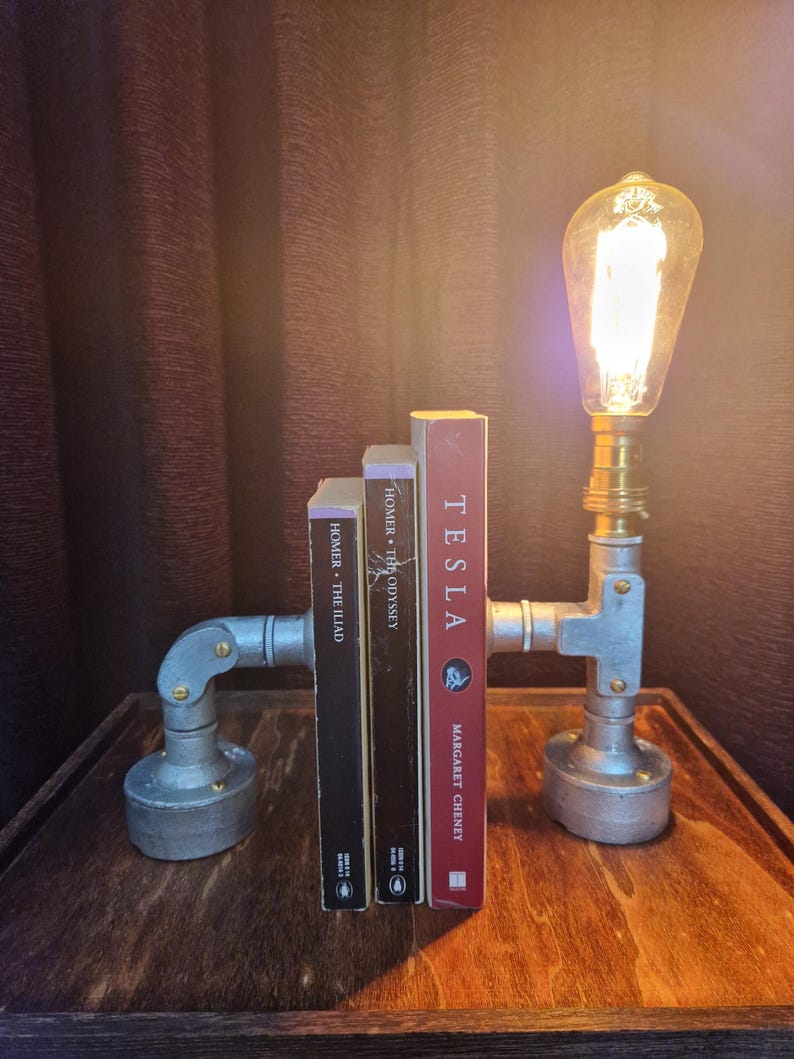 Industrial Desk Lamp | Metal Steampunk Light | Bookend Table Lamp | Dark Academia Office Accent BKE-02 bild 1