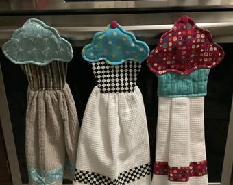 Hanging Dish Towel, Hanging Tea Towel, Dish Towel, Decorative Towel, Kitchen Towel, Kitchen Decor, Decorative Kitchen Towel