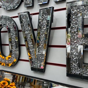 Letrero de letras de amor con espejo plateado para colgar en la pared, placa de arte con cristales de diamante triturados, regalo nuevo, decoración para el hogar, 35 x 25 cm, Bling