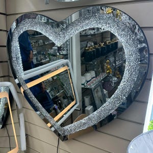 Silver Mirror Glass Heart Led Light Wall Hanging Art Plaque Crushed Diamond Diamante Crystal filled New Gift Home Decoration Decor Bling