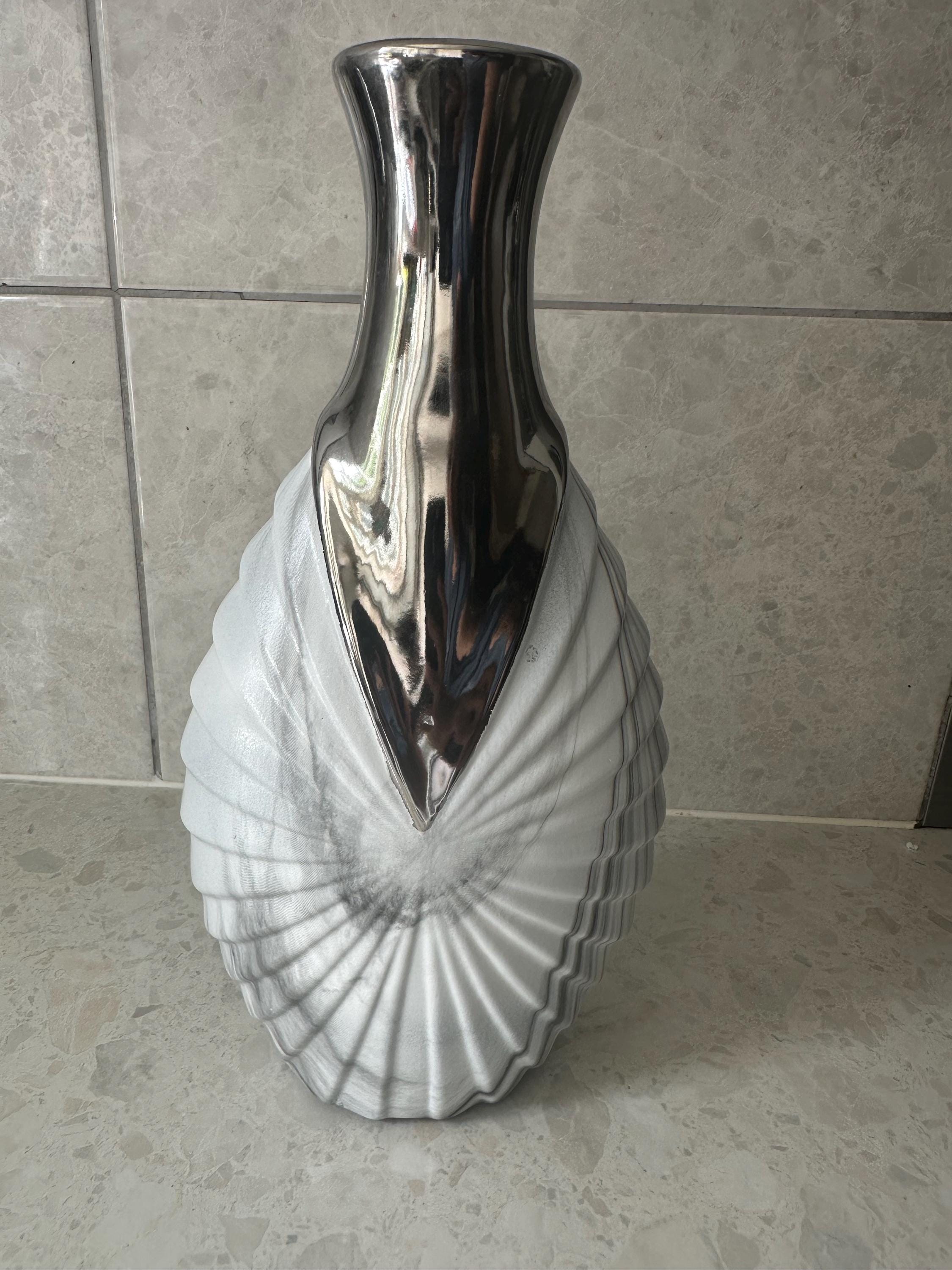 Vase Décoratif Mosaïque Paillettes Fait Main - London Boutique - Argenté, Design Brillant - Cadeau élégant