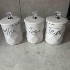 Déco cuisine vintage / lot de 3 anciennes boites en tôle émaillée
