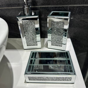 Spiegelglas 3 Stück Bad Set Seifenspender Schale Zahnputzpastenhalter crushed diamond diamante Kristall home decor bling Geschenk funkeln