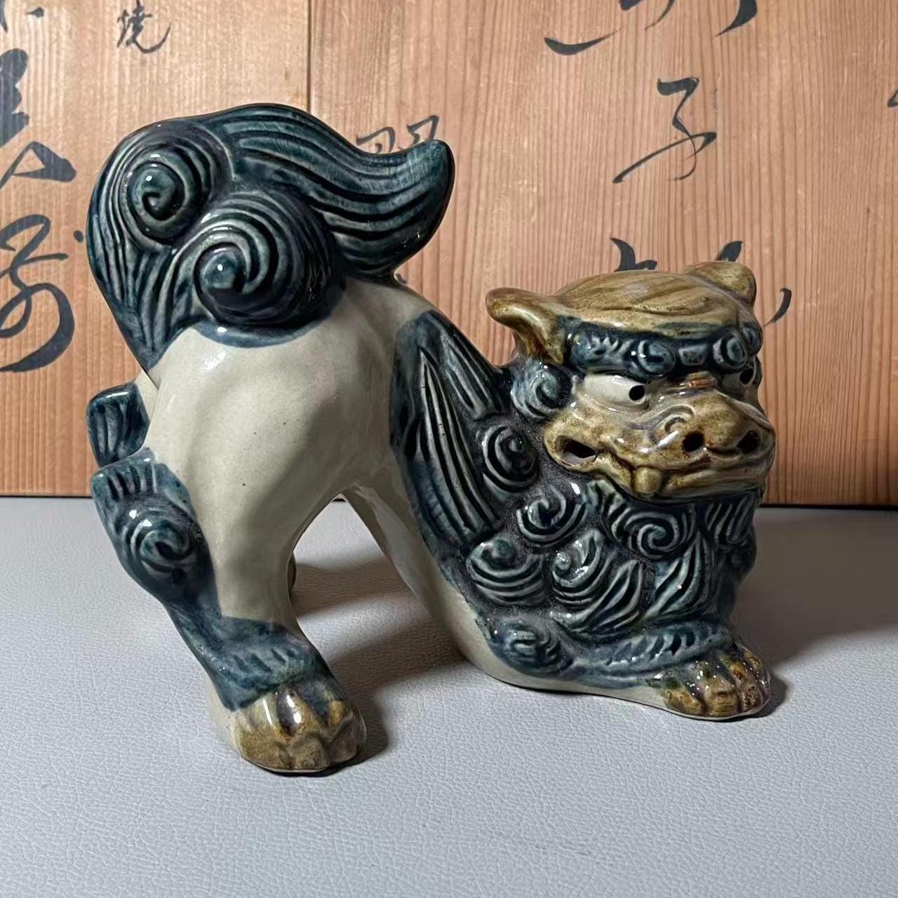 Pair of Shisa - Etsy