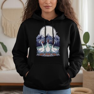 Sudadera con capucha de gansos tontos aullando a la luna, sudadera divertida con capucha "Honk Awoo Arooo" para amantes de los gansos, regalo de naturaleza y animales estilo cottagecore